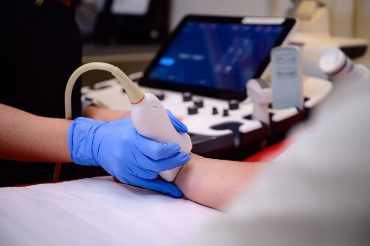 Wrist ultrasound for interventional pain management.